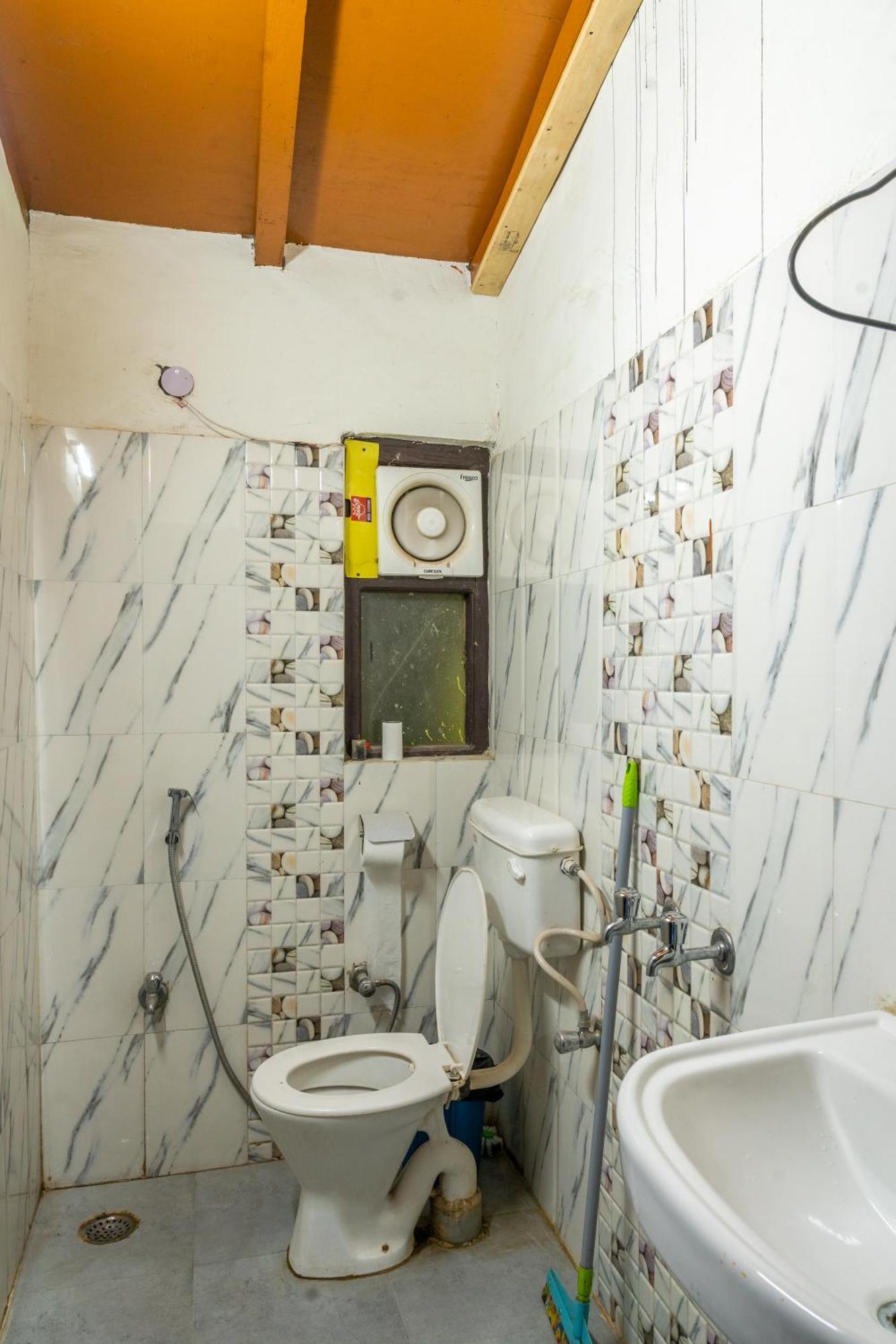The Hosteller Mukteshwar Zimmer foto